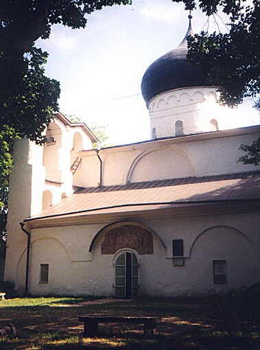Pskov. Mirozhsky Monastery. Saviour-Transfiguration Church.