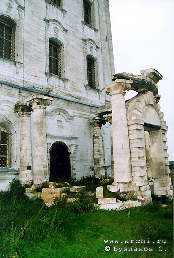 Kasimovsky district. Gusevsky country church-yard. Church of Nicolas. Fragment. XVIII